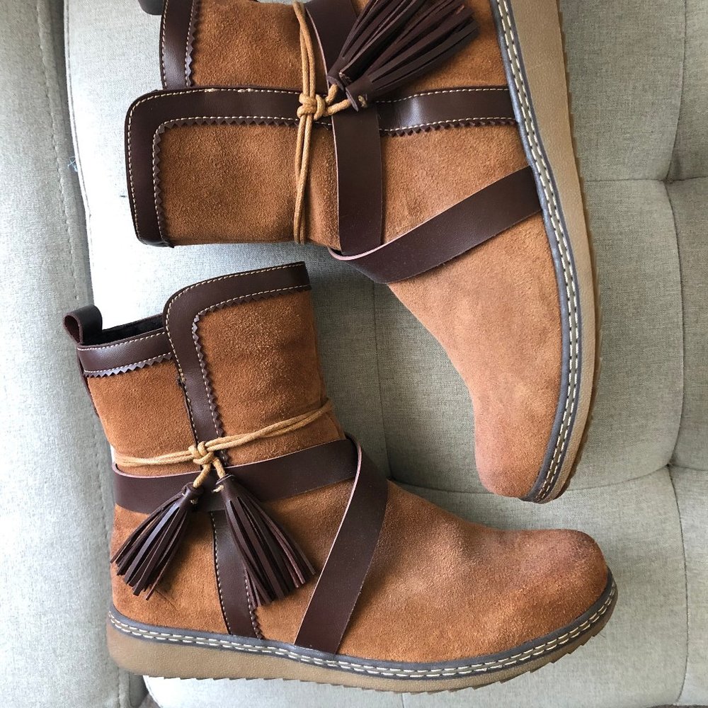 SPRING STEP Tassel Ankle Boots - size 10